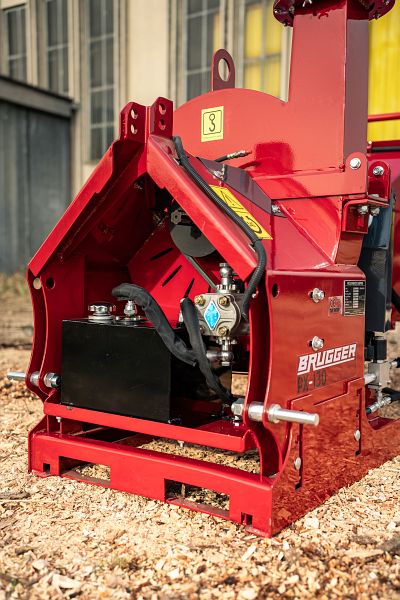 BRUGGER Holzhäcksler PX130 - Zapfwelle BRUGGER Holzhäcksler PX130 - Zapfwelle