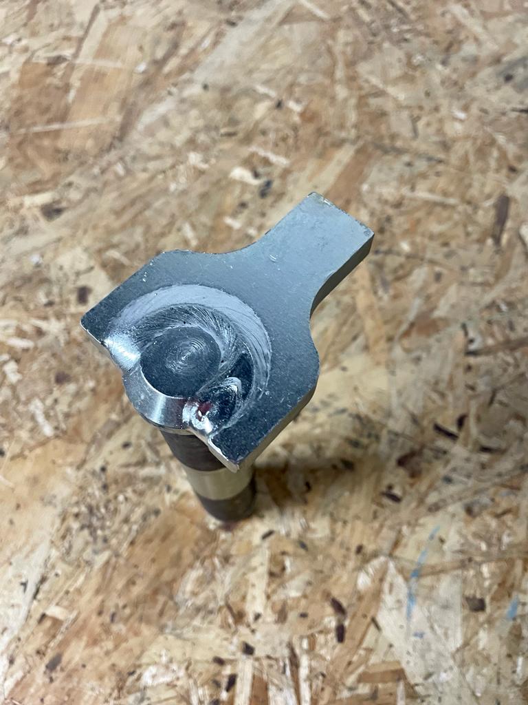 Lemken Bolzen D35x122/142 - 3133513