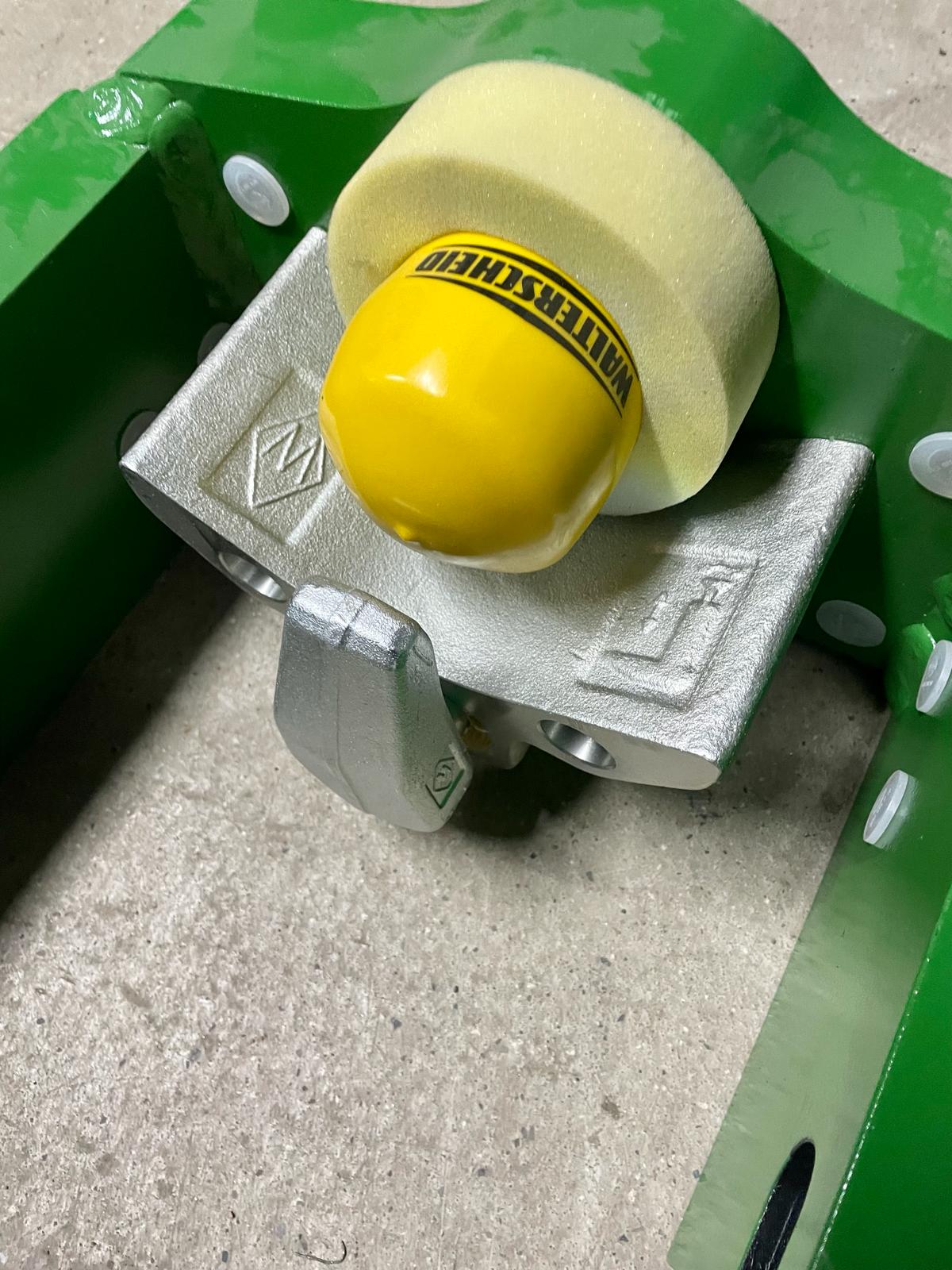 Walterscheid Anhängebock - passend zu John Deere 8002740